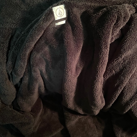 Vintage Volcom Cardigan - Picture 9 of 9